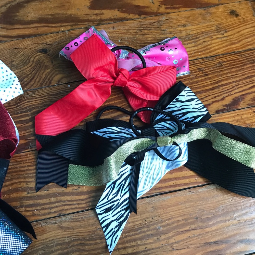 Cheer Bow Collection - Picture 5 of 5